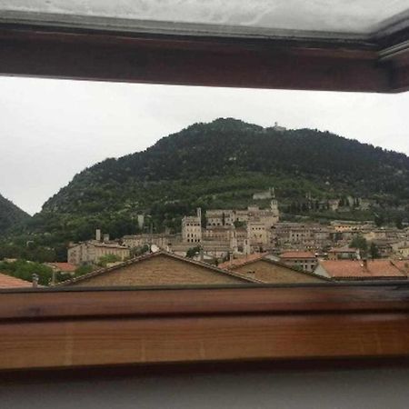 Milordo Gubbio Apartment Luaran gambar