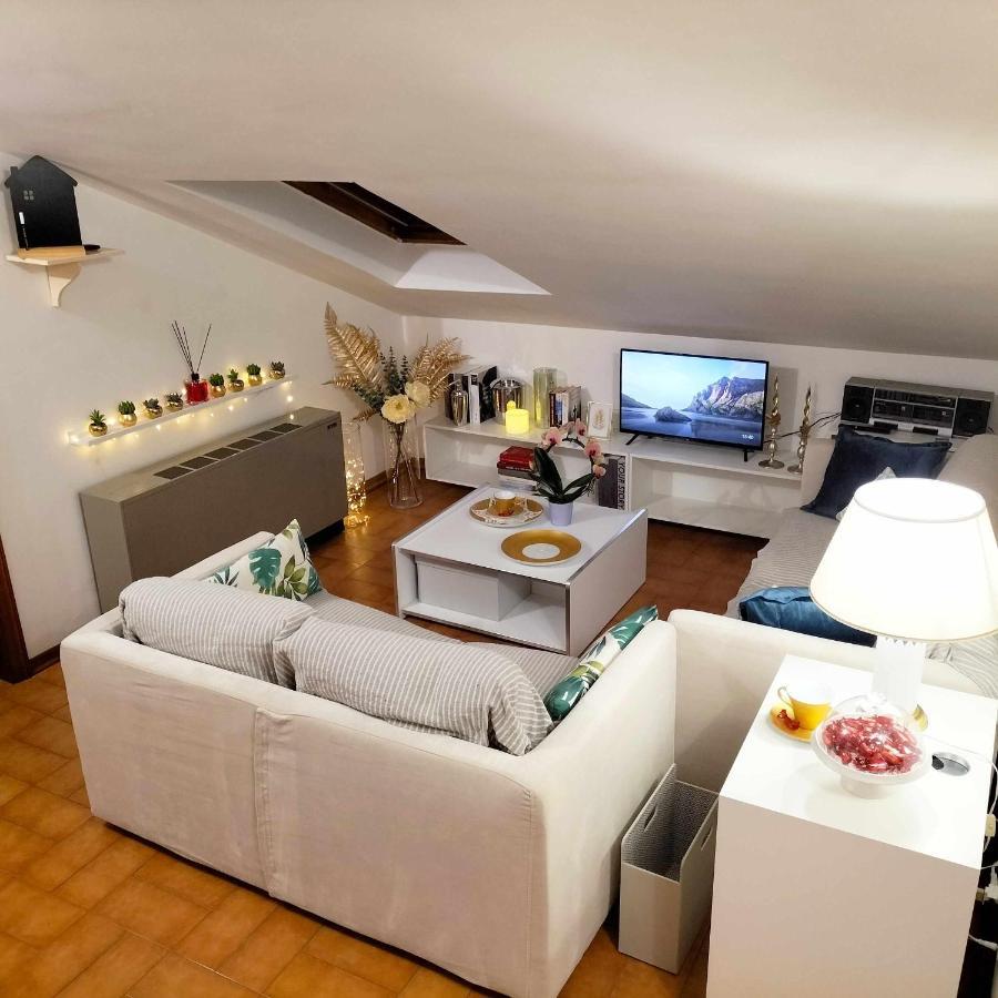 Milordo Gubbio Apartment Luaran gambar